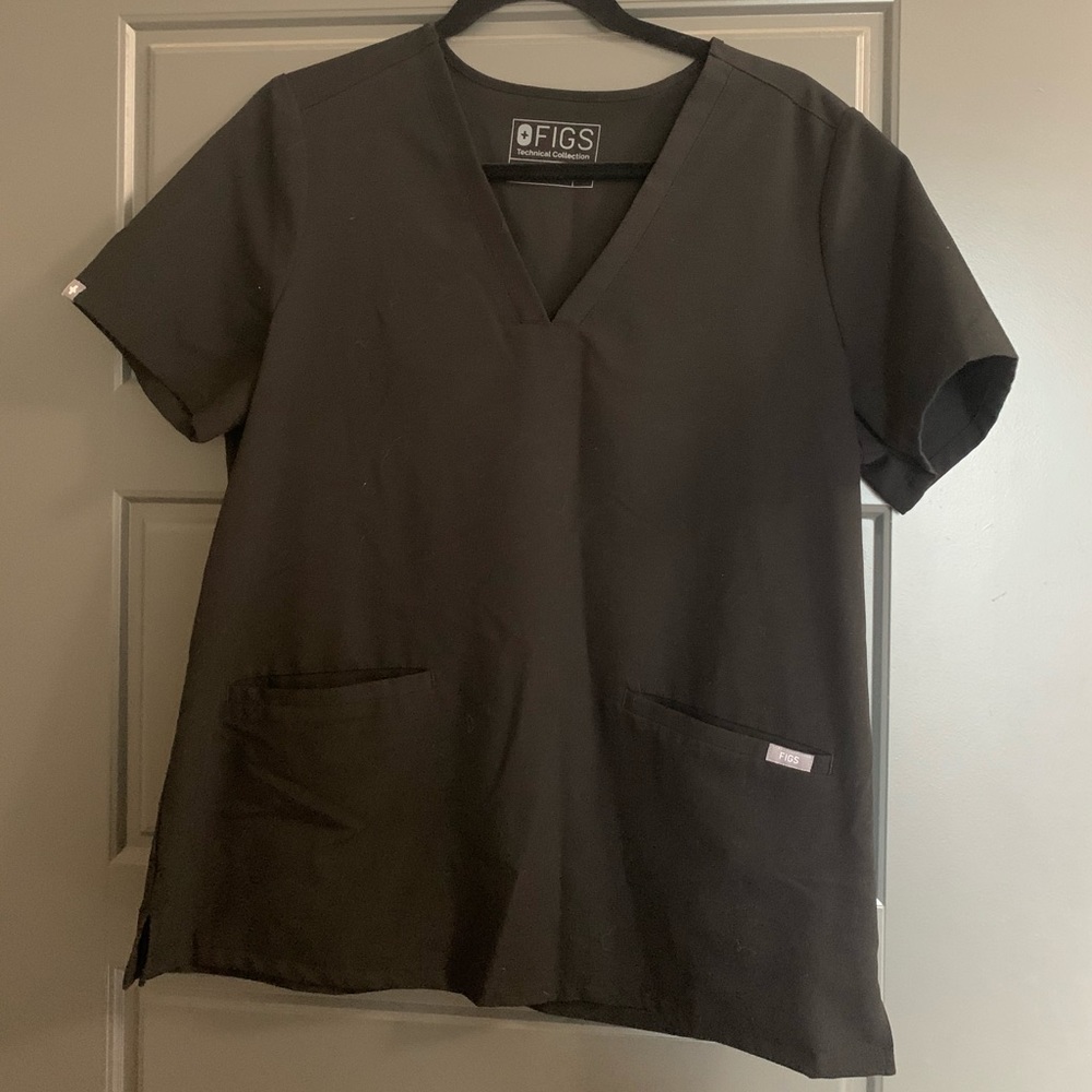 Figs black large scrub top